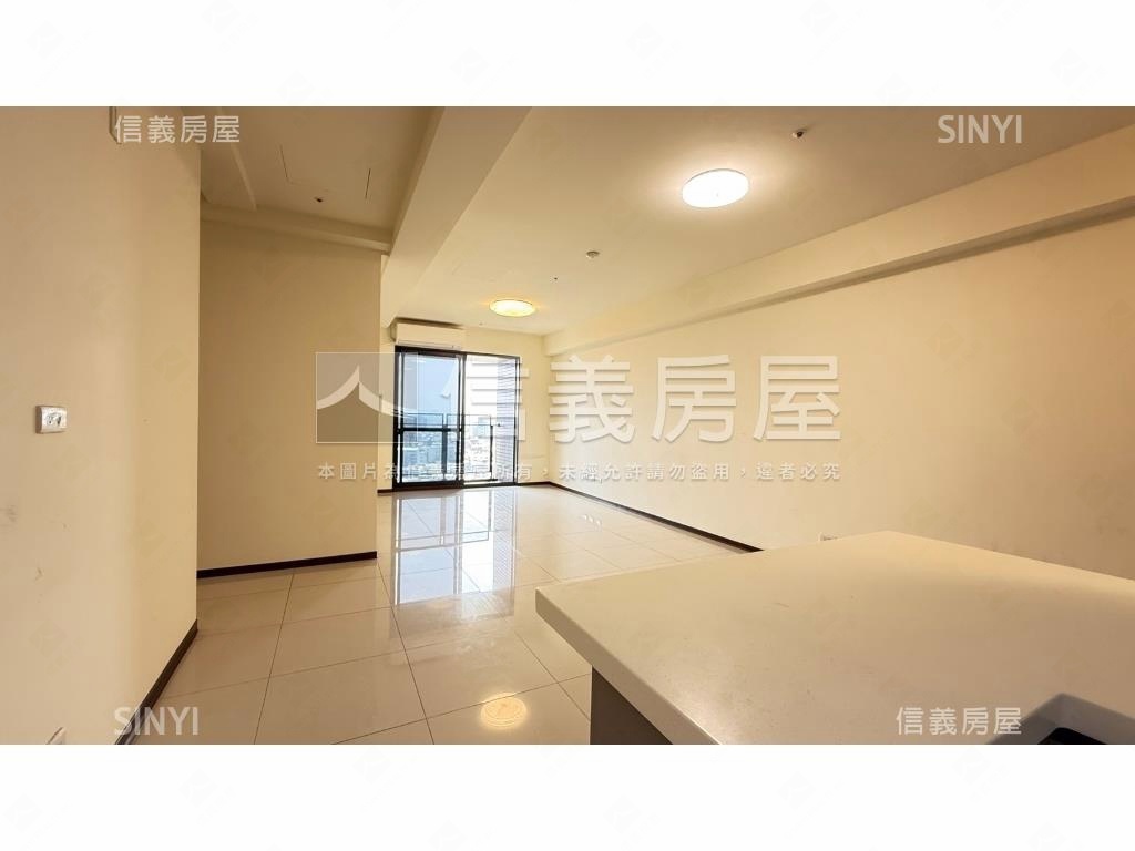 浩瀚ＭＶＰ✦四房雙平車位房屋室內格局與周邊環境