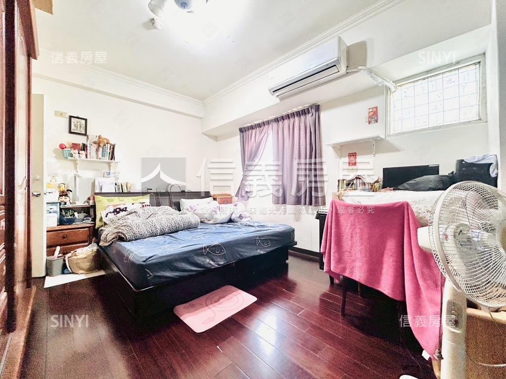 居易大四房車位房屋室內格局與周邊環境