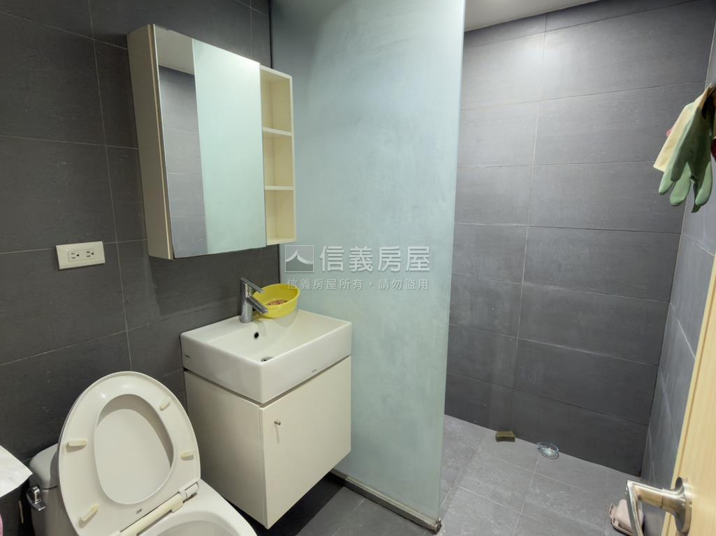 五期精華地段四房房屋室內格局與周邊環境