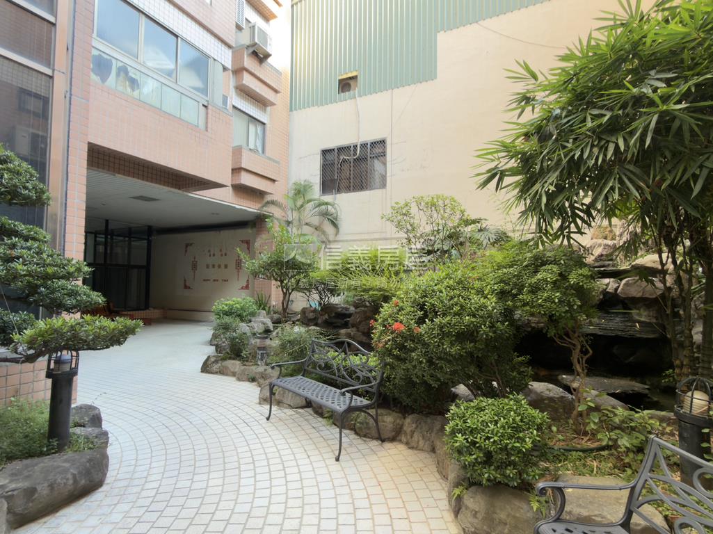 五期精華地段四房房屋室內格局與周邊環境