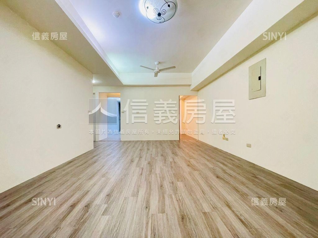 西屯漢口路３房附車位房屋室內格局與周邊環境