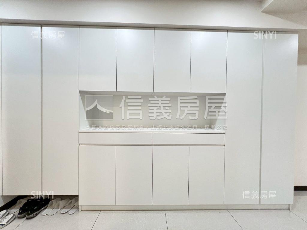 大清城双☆精美三房車位房屋室內格局與周邊環境
