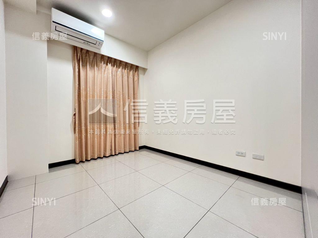 大清城双☆精美三房車位房屋室內格局與周邊環境