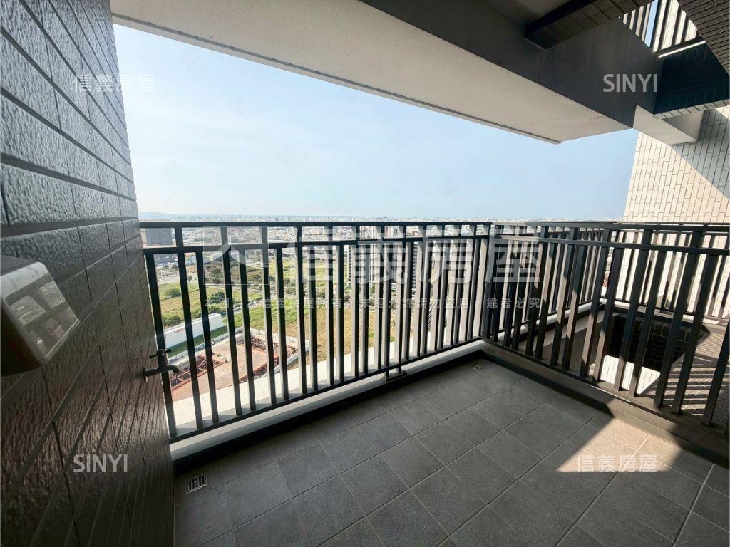 洲際Ｗ三房視野裝潢戶房屋室內格局與周邊環境