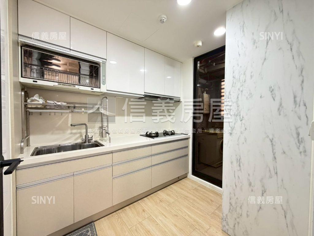 德友一巷青２房雙衛浴開窗房屋室內格局與周邊環境