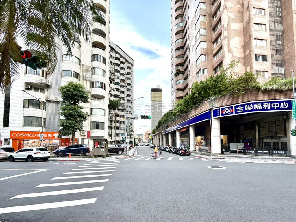 ＳＲＣ寧靜邊間安和路名邸房屋室內格局與周邊環境