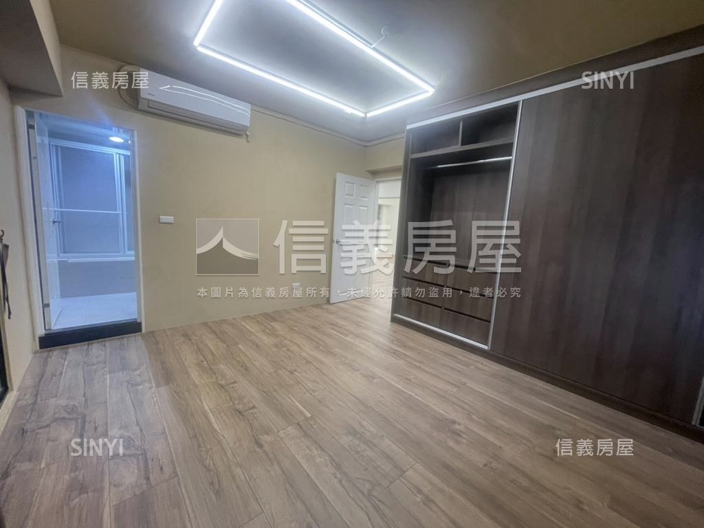 天母管理三房有車位房屋室內格局與周邊環境