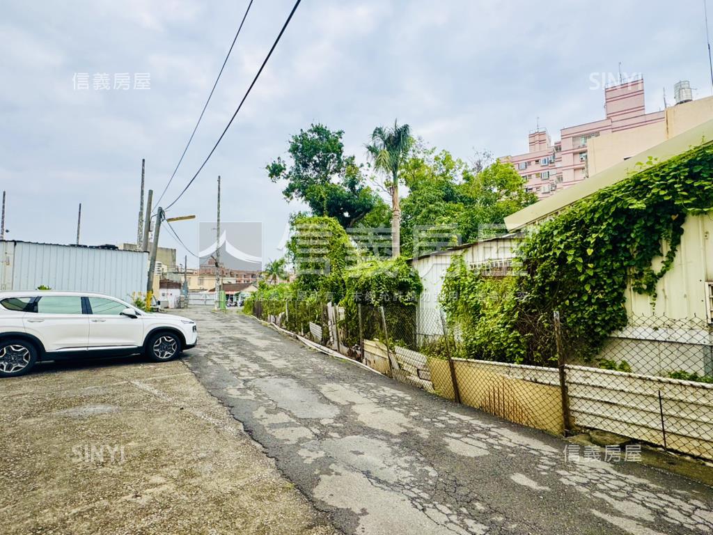 ［新營］約八米路住宅美地房屋室內格局與周邊環境