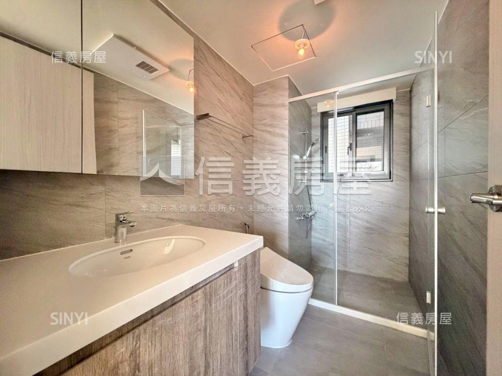 湖濱城全新高樓層三房平車房屋室內格局與周邊環境