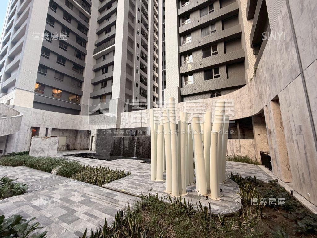 湖濱城全新高樓層三房平車房屋室內格局與周邊環境