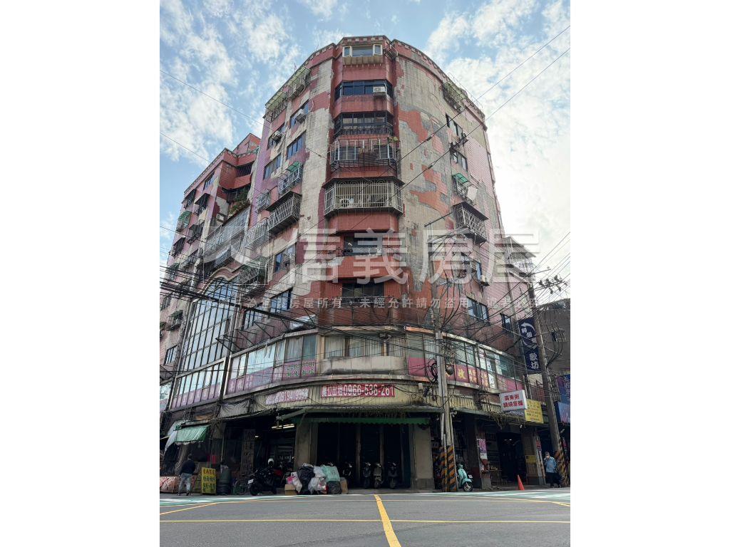 土城捷運★百坪整層商辦房屋室內格局與周邊環境