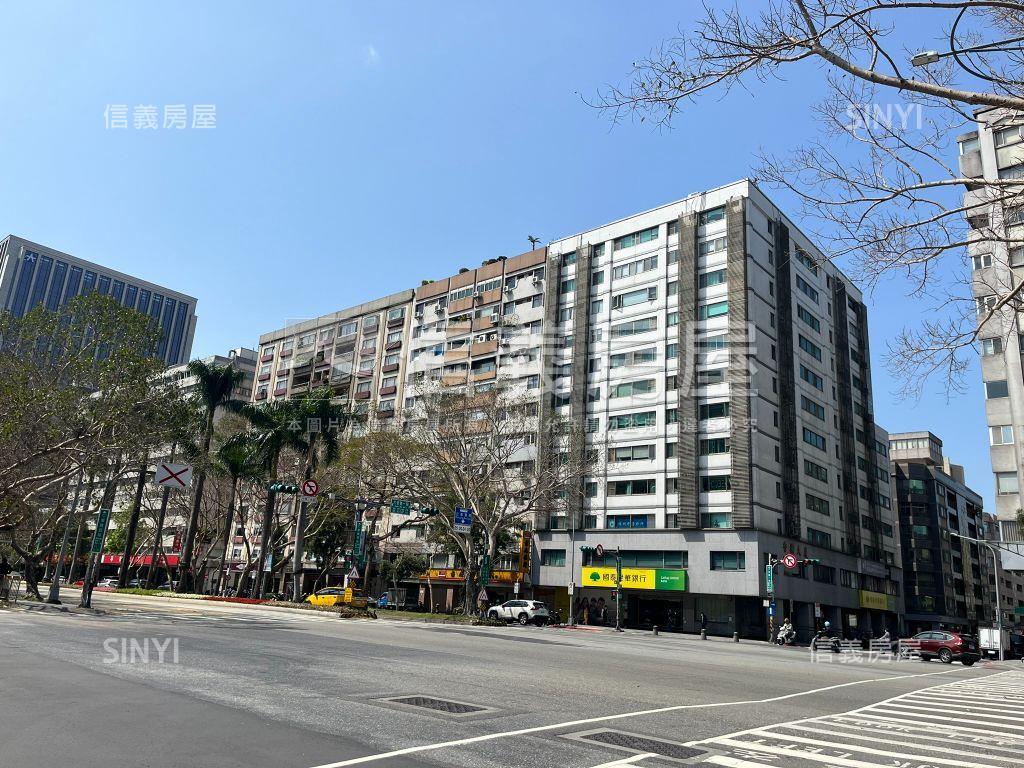 ＮＥＷ仁愛香榭高樓附車位房屋室內格局與周邊環境