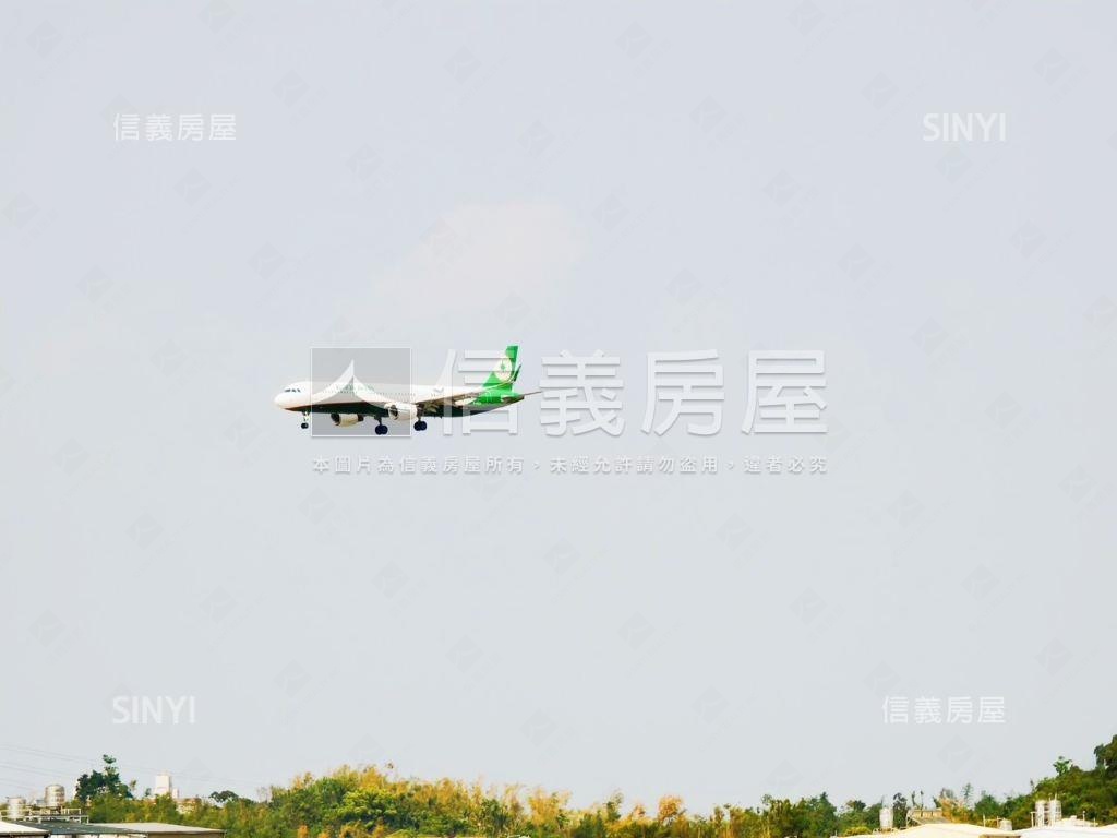 面森林公園車庫優質透天房屋室內格局與周邊環境