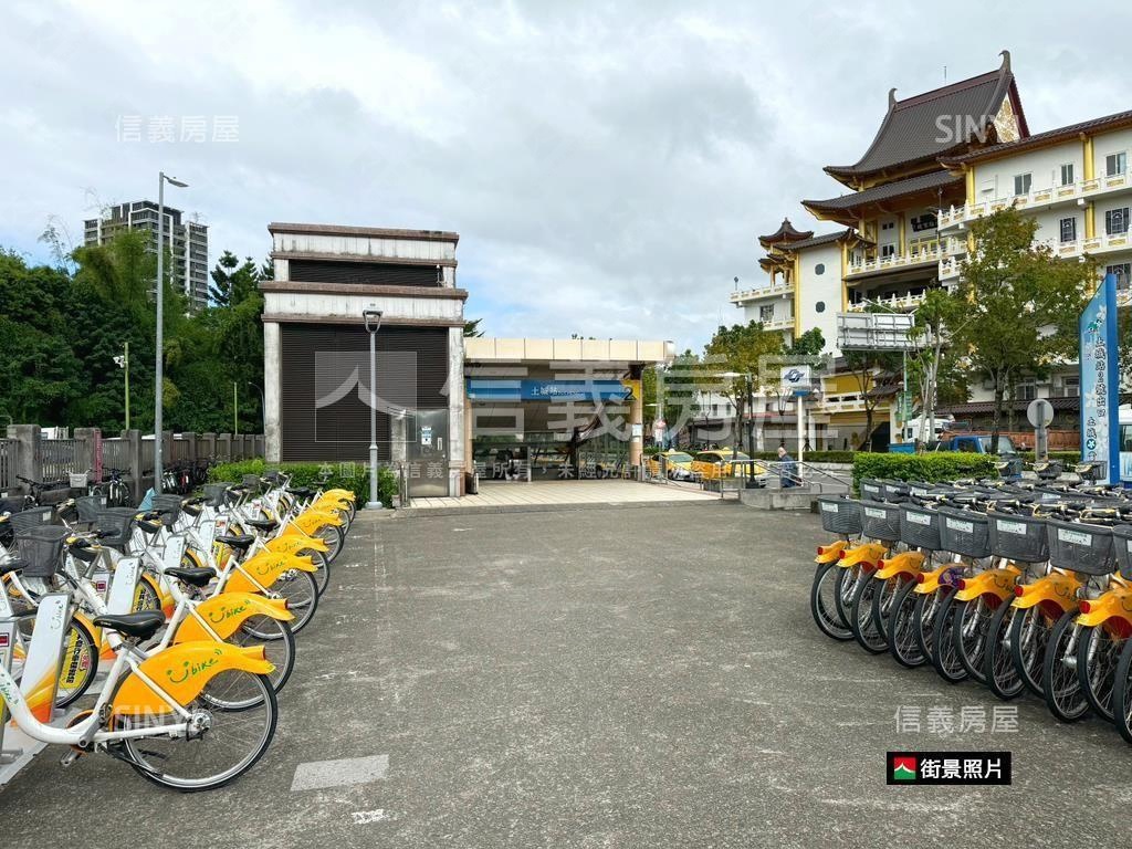 土城捷運方正邊間美寓房屋室內格局與周邊環境