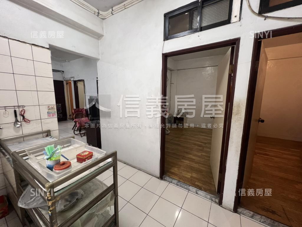 實小南門學區３房低總價房屋室內格局與周邊環境