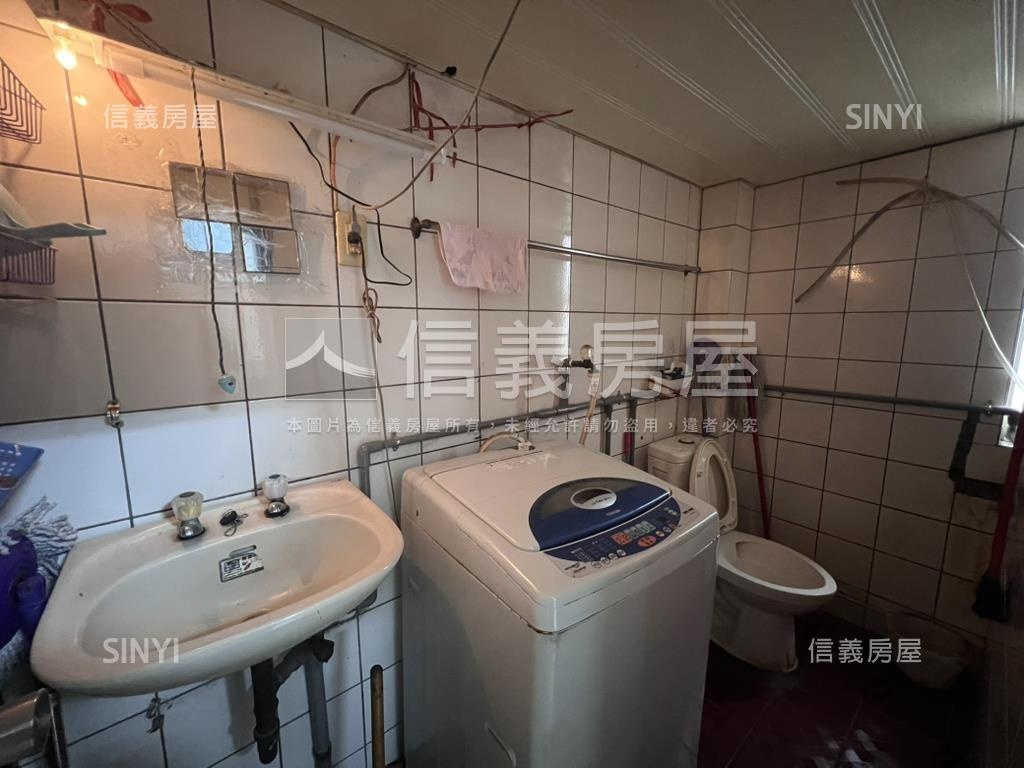 實小南門學區３房低總價房屋室內格局與周邊環境