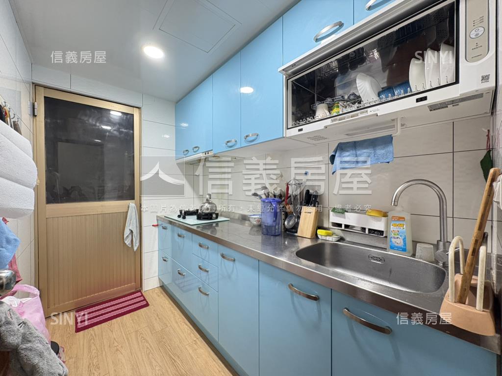 【海山站】邊間電梯大四房房屋室內格局與周邊環境