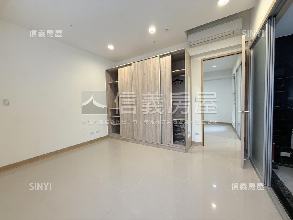 玉上園美三房車位房屋室內格局與周邊環境