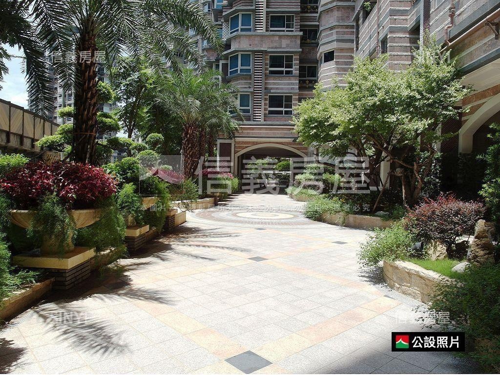 玉上園美三房車位房屋室內格局與周邊環境