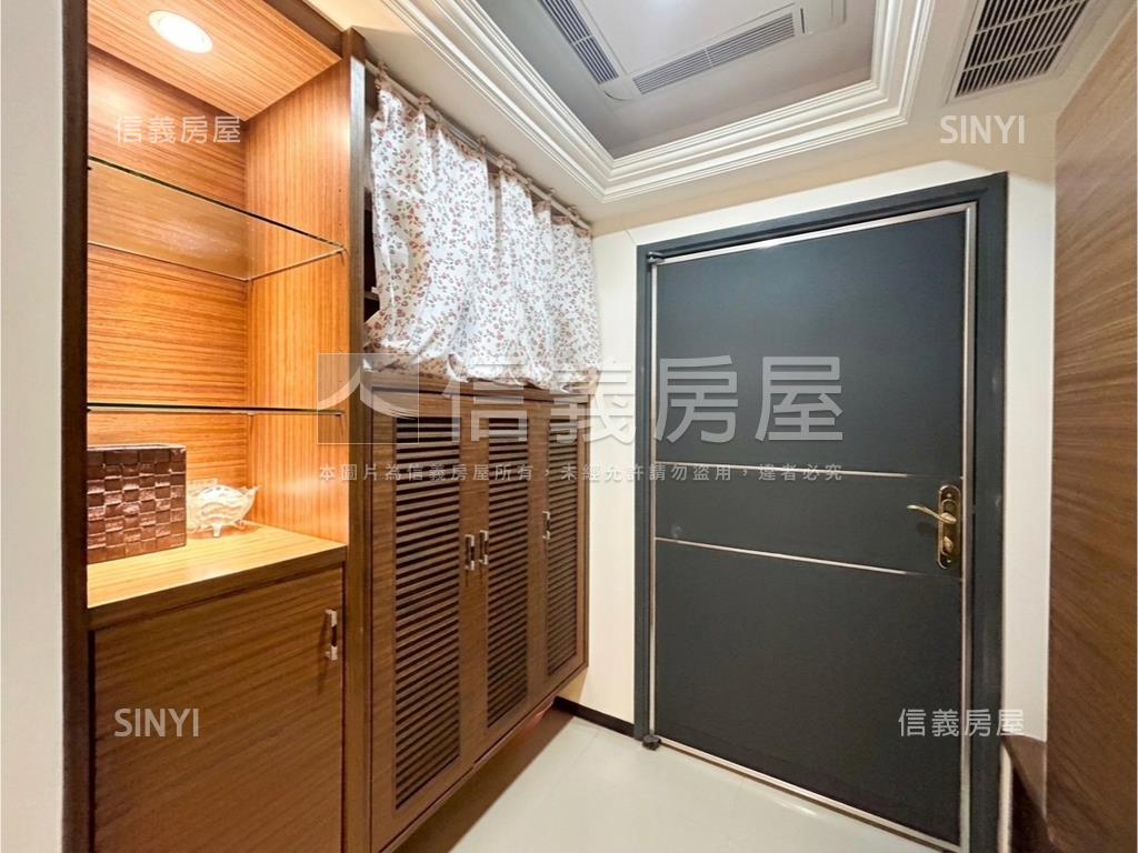大易春秋溫馨木質三房房屋室內格局與周邊環境
