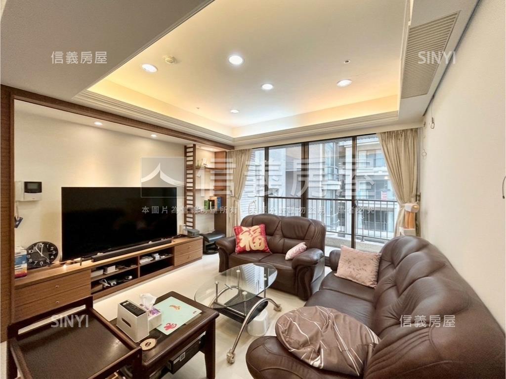 大易春秋溫馨木質三房房屋室內格局與周邊環境