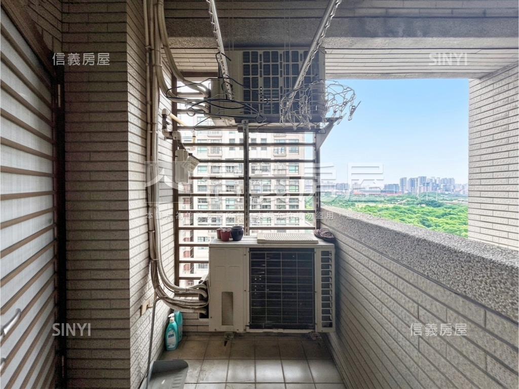 大易春秋溫馨木質三房房屋室內格局與周邊環境