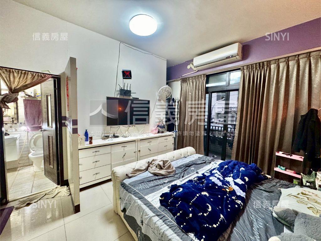 前院停車邊間五套房別墅房屋室內格局與周邊環境