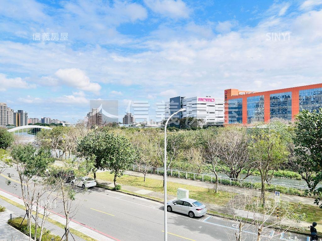 青埔河岸景觀四房車位房屋室內格局與周邊環境