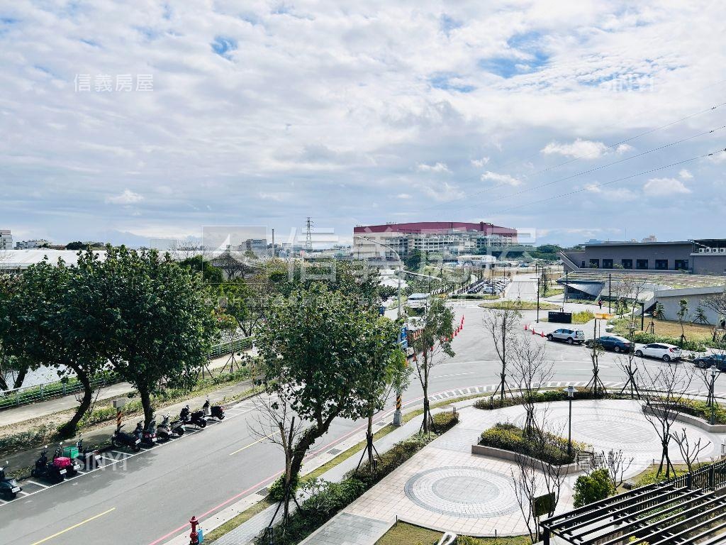 青埔河岸景觀四房車位房屋室內格局與周邊環境