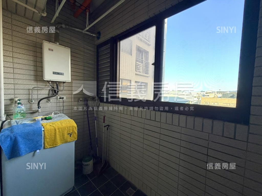 屋況好★豐田大郡三房車位房屋室內格局與周邊環境