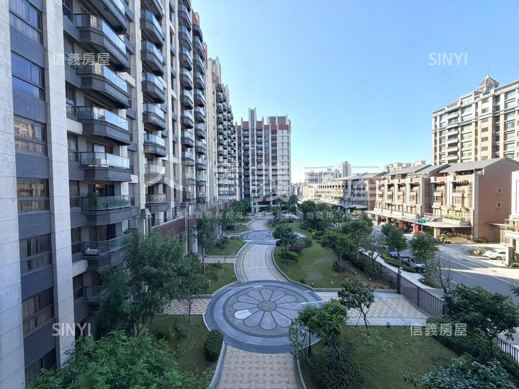 屋況好★豐田大郡三房車位房屋室內格局與周邊環境