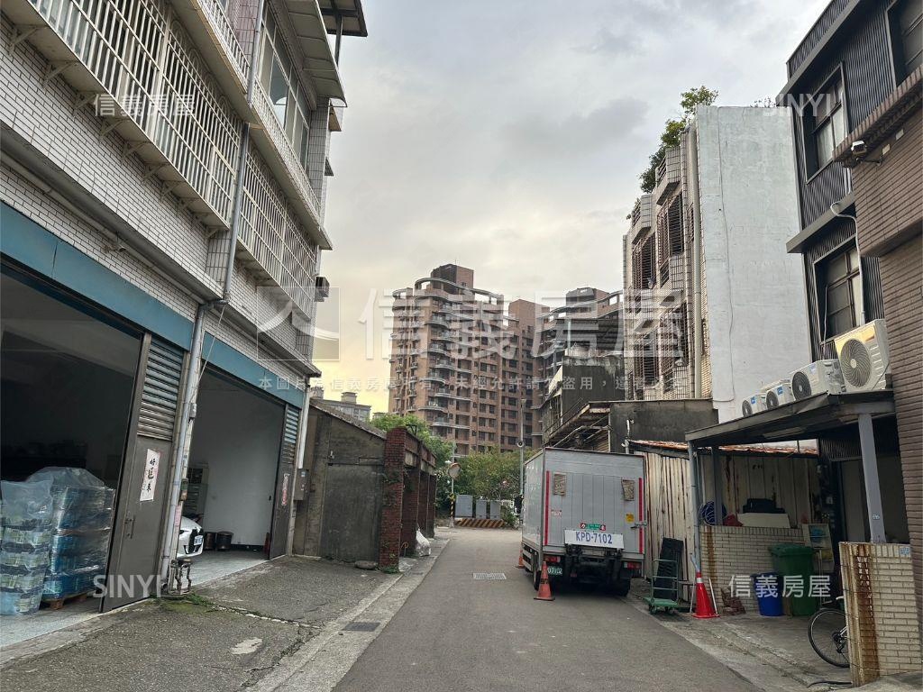 近交流道乙工南崁土地房屋室內格局與周邊環境