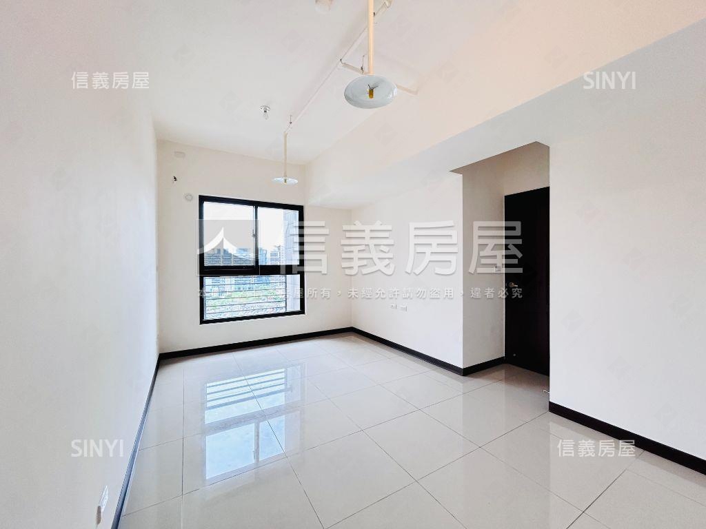 中路一品硯景觀兩房車位房屋室內格局與周邊環境