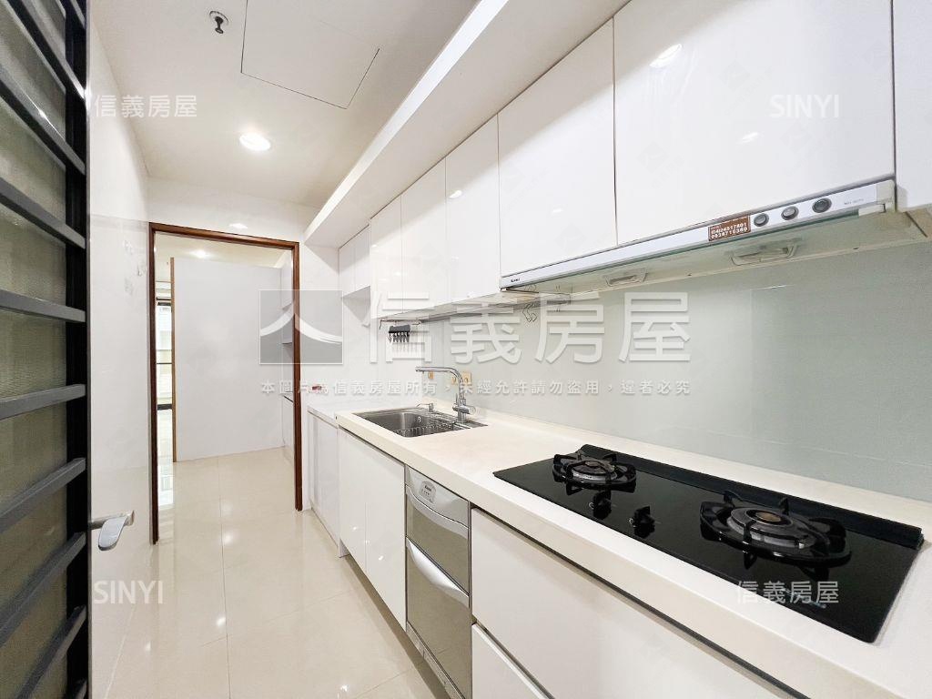 近葳格旁三房次頂樓釋出房屋室內格局與周邊環境