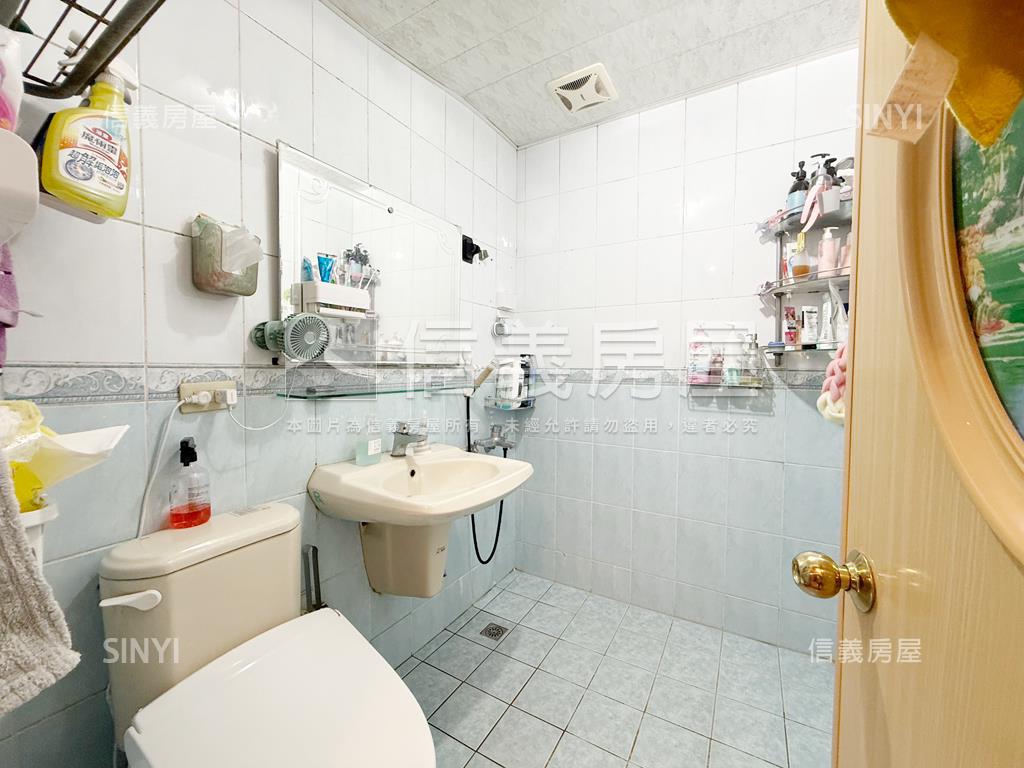 稀有中華路公寓房屋室內格局與周邊環境