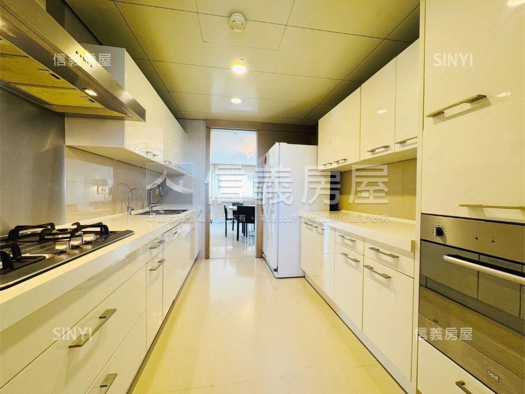 璞真仰心１０１景觀大露台房屋室內格局與周邊環境