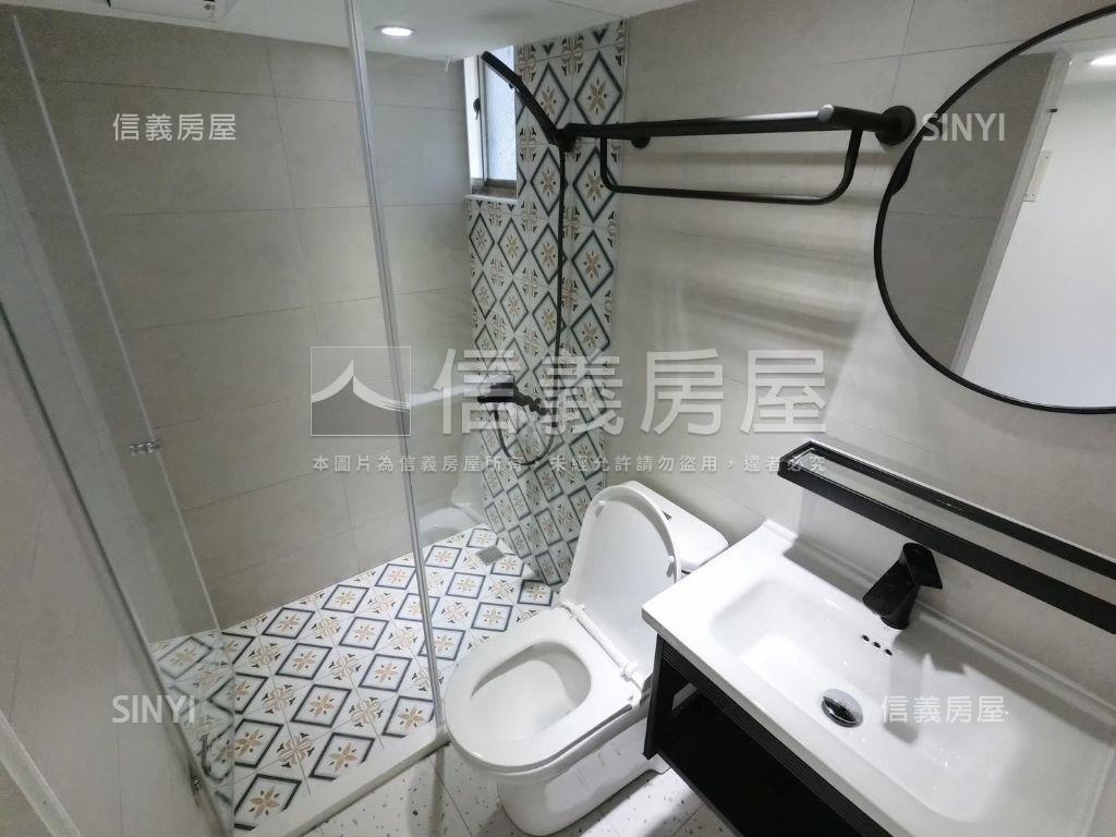 西屯鬧中取靜公寓四套房房屋室內格局與周邊環境