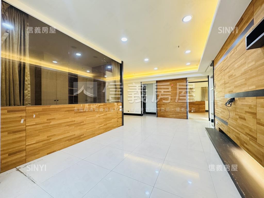 １２期３房高樓視野戶房屋室內格局與周邊環境