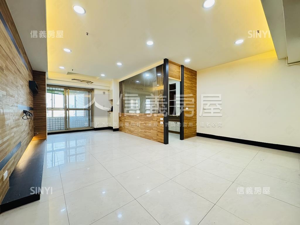 １２期３房高樓視野戶房屋室內格局與周邊環境