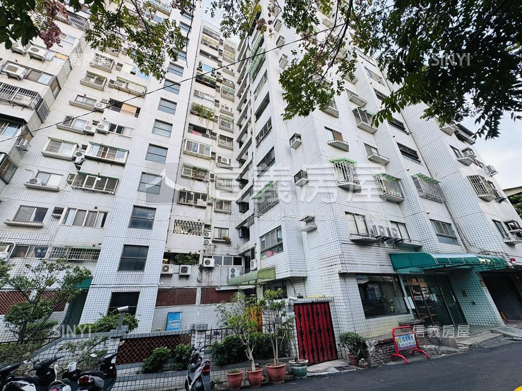 １２期３房高樓視野戶房屋室內格局與周邊環境