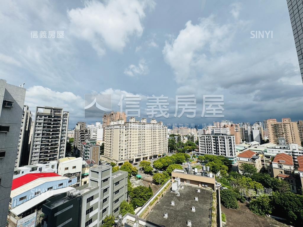 １２期３房高樓視野戶房屋室內格局與周邊環境