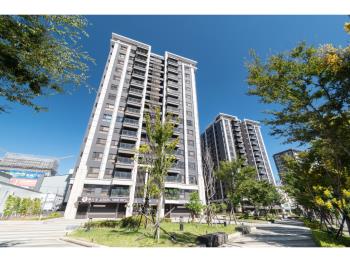 『成家大璽』青埔稀有店面