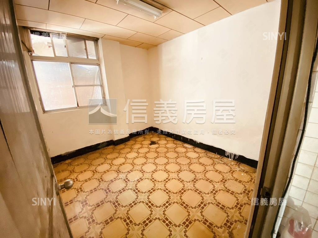 小港優質美公寓房屋室內格局與周邊環境