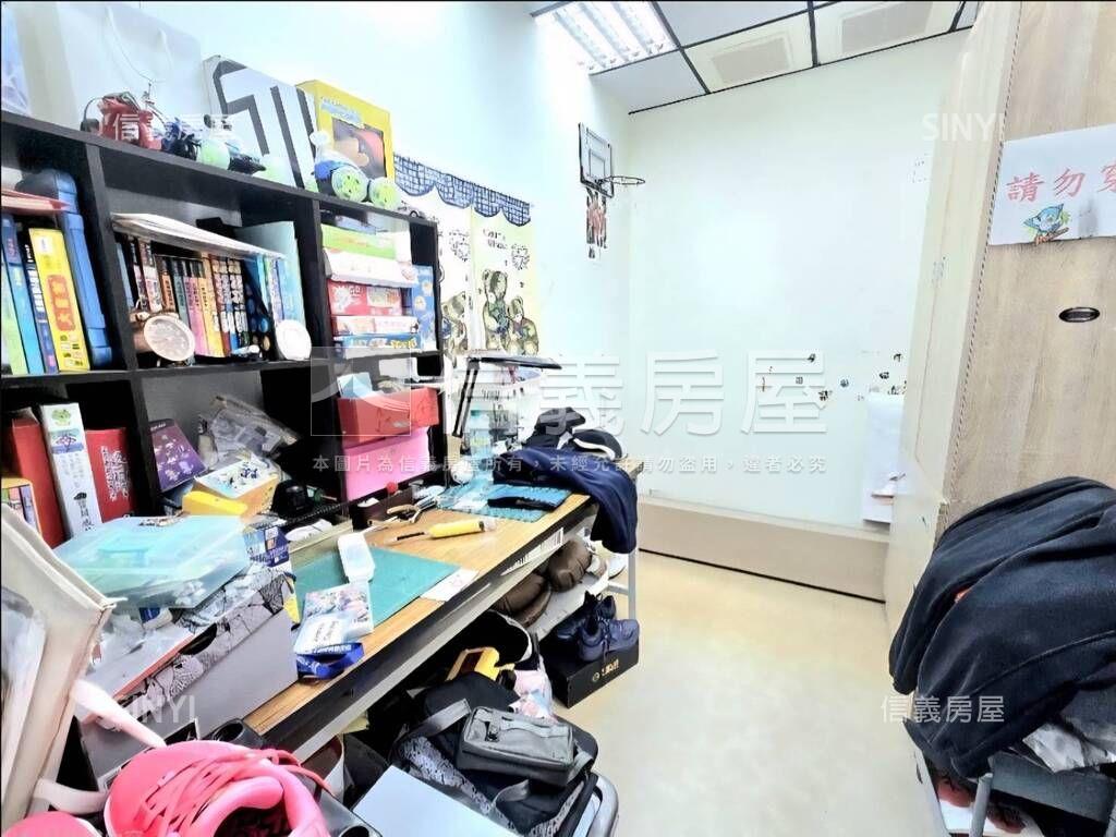 捷運新埔～黃金曝光店面房屋室內格局與周邊環境