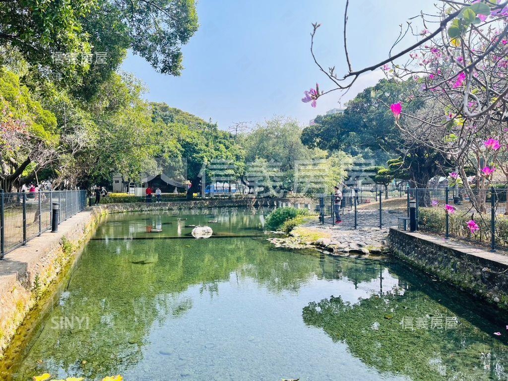 進化路人潮滾滾廣告效益佳房屋室內格局與周邊環境