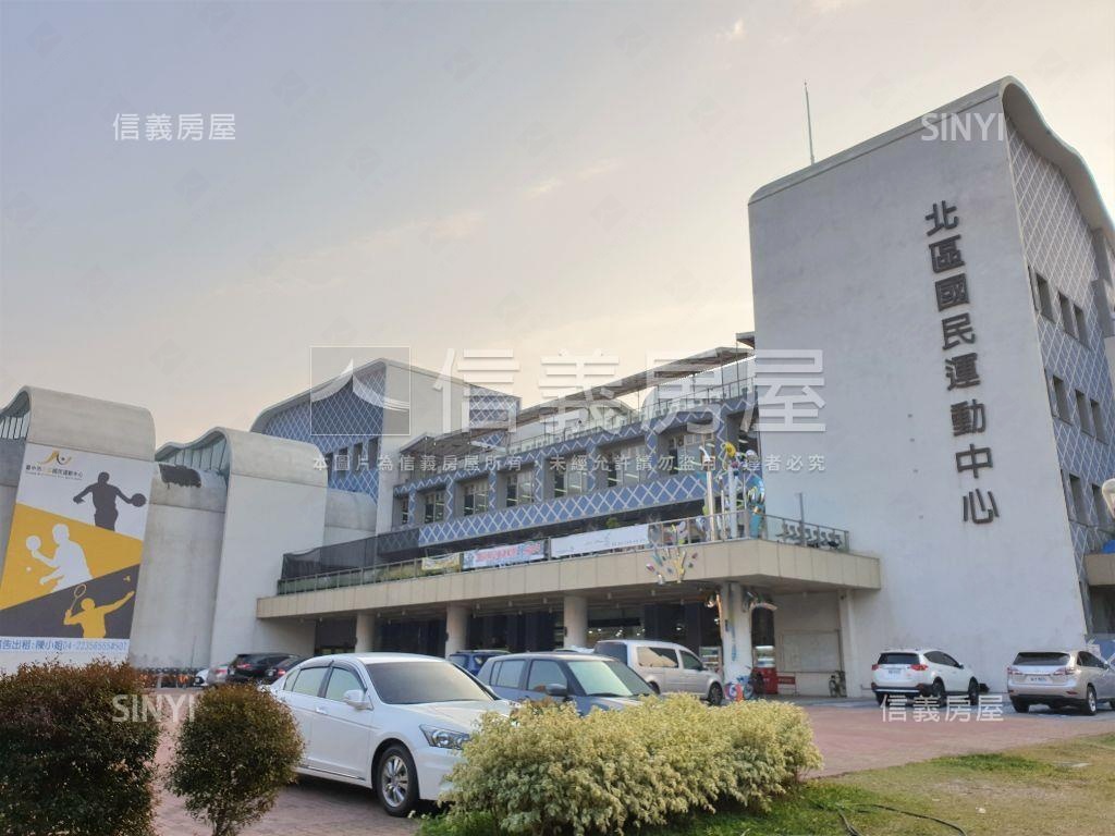 進化路人潮滾滾廣告效益佳房屋室內格局與周邊環境