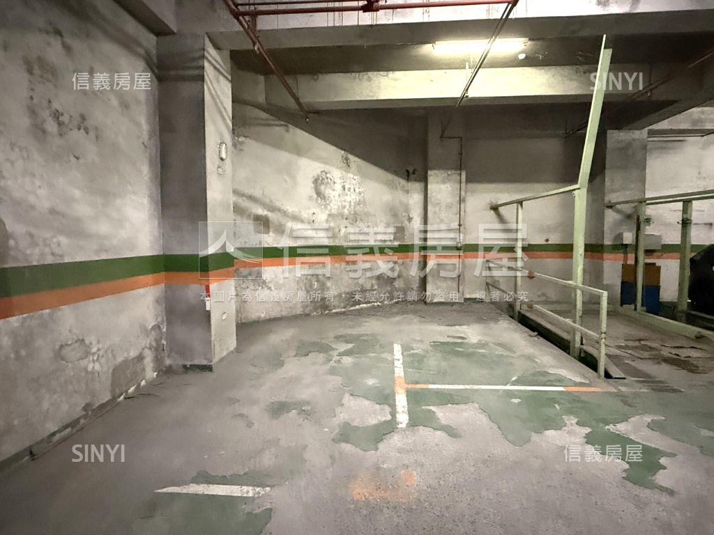 勤美旁一房中高樓平車房屋室內格局與周邊環境