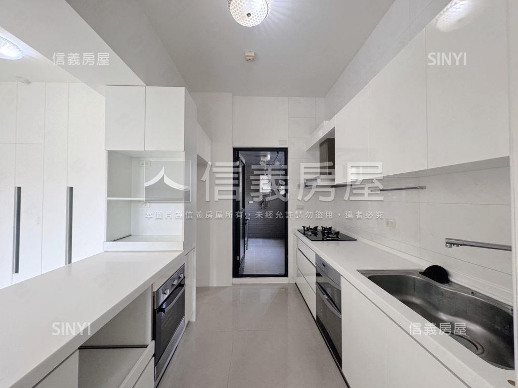 免四千！三境採光河岸四房房屋室內格局與周邊環境