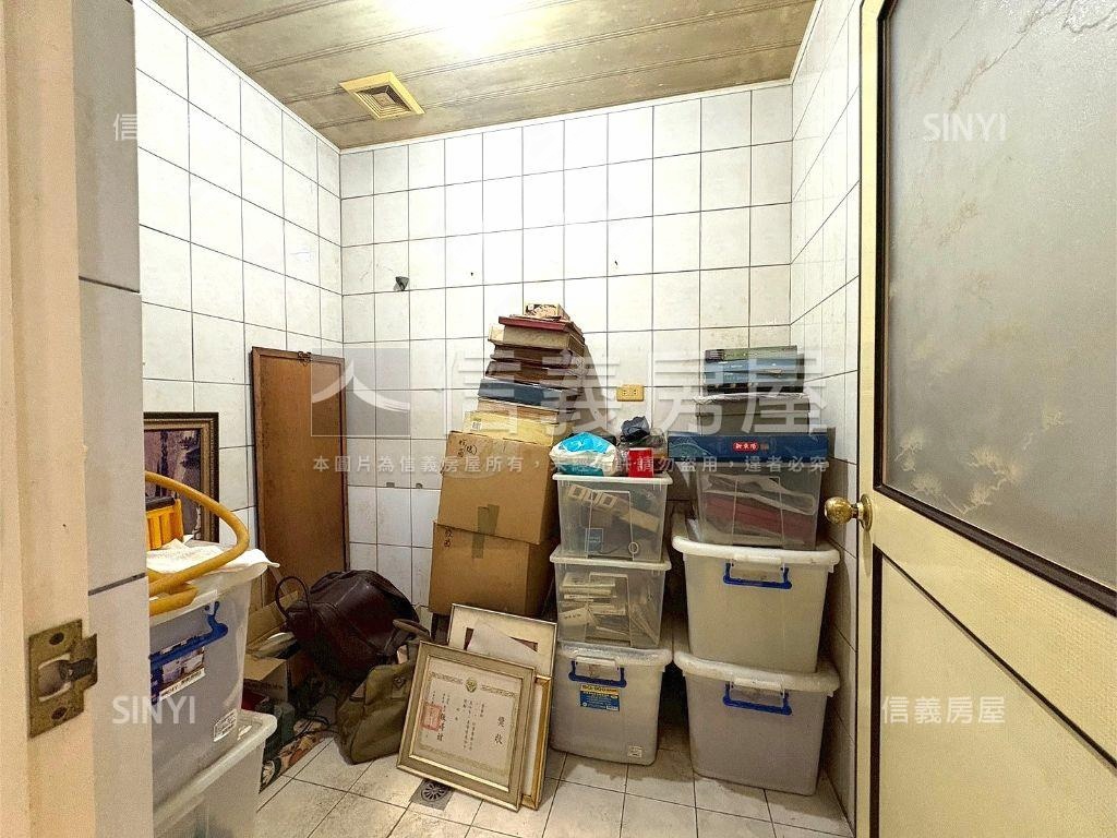 長壽西燙金透天店稀有釋出房屋室內格局與周邊環境