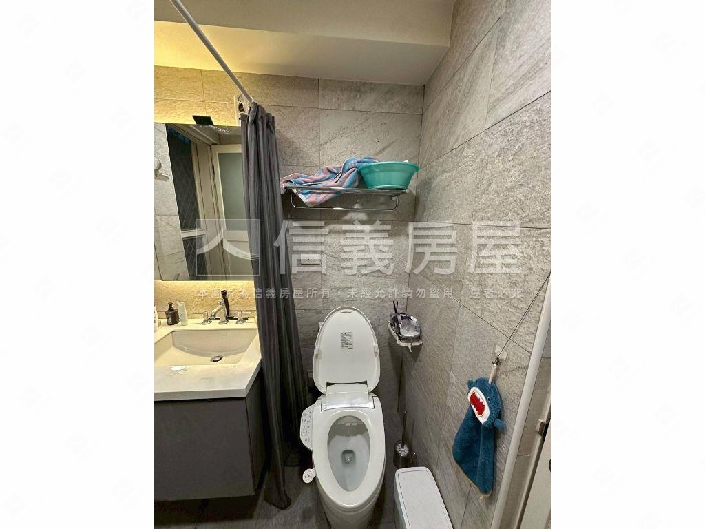 美麗校園旁２房房屋室內格局與周邊環境